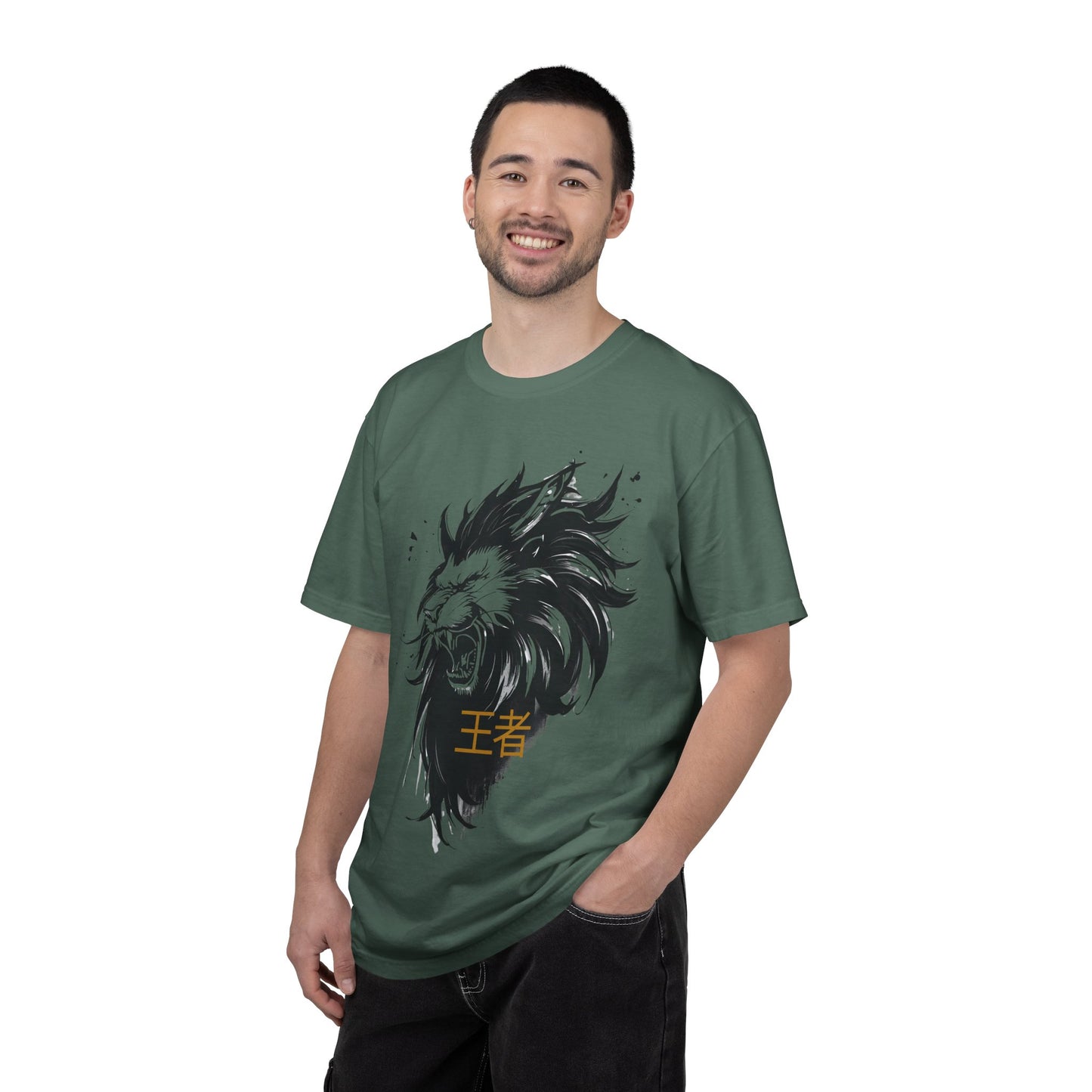 Lion King Graphic T-Shirt — '王者' Bold Asian-Inspired Streetwear